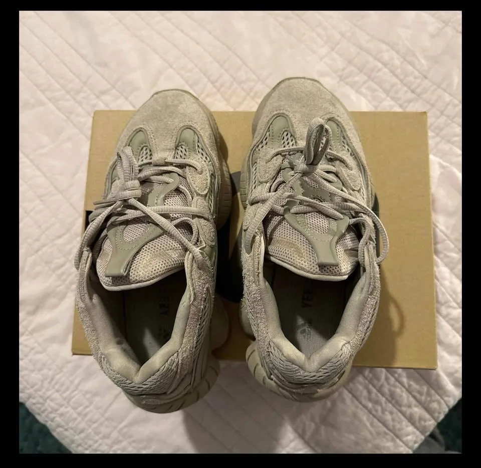 Yeezy 500 Taupe Light Men’s 6.5 image indicator(4)