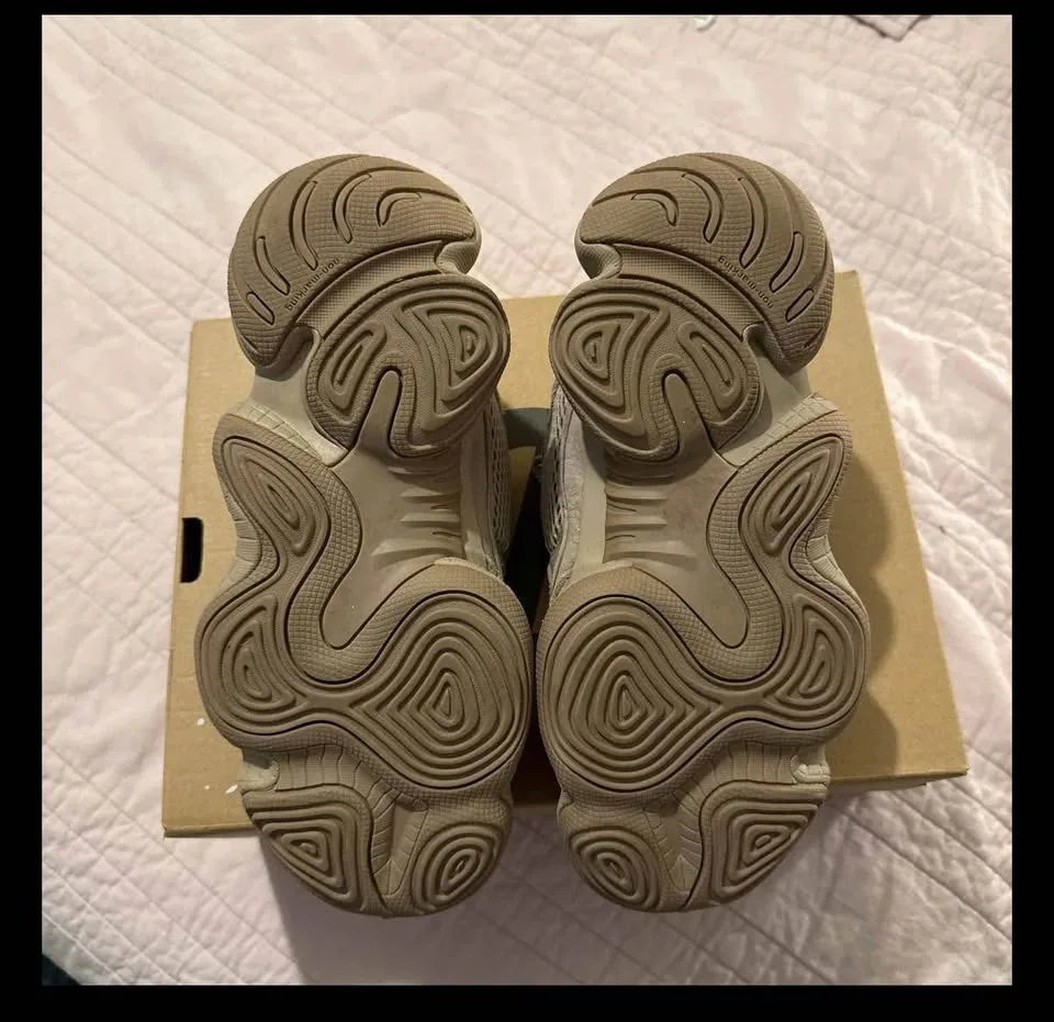 Yeezy 500 Taupe Light Men’s 6.5 image indicator(6)