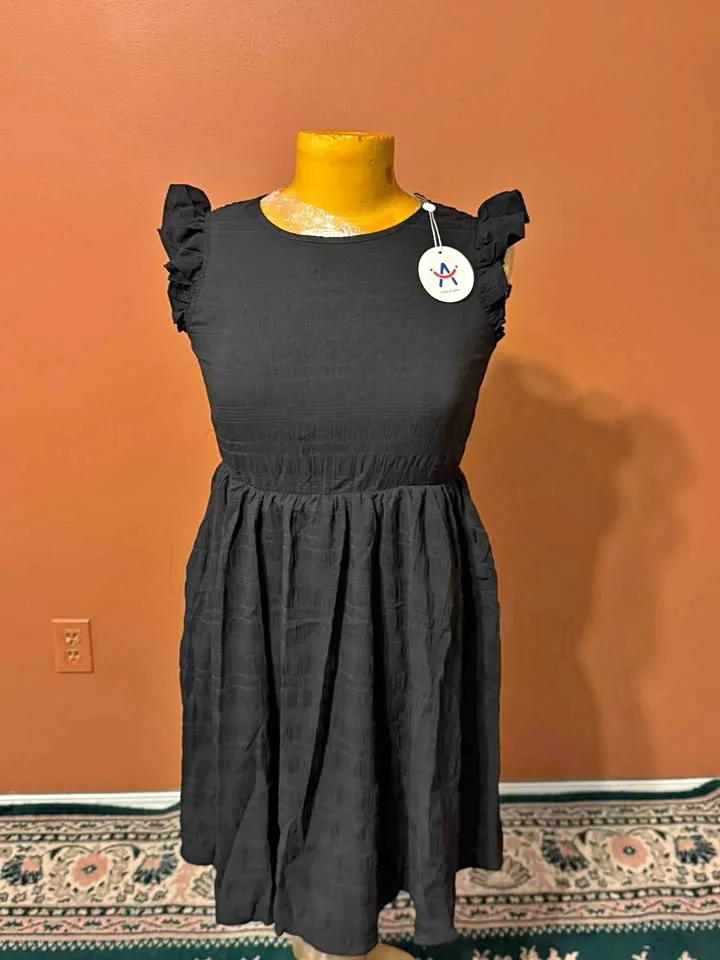 Brand New Size S Black Ruffle Sleeve Midi Dress (Size S) 🖤 thumbnail