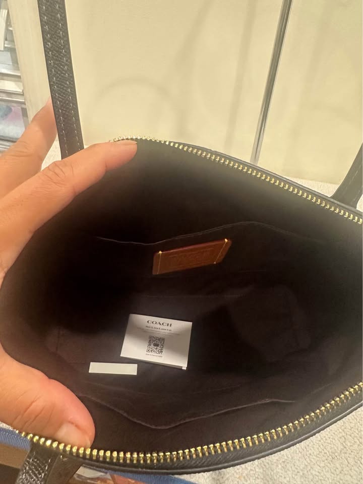 Brand New Coach Tote Bag - photo 4