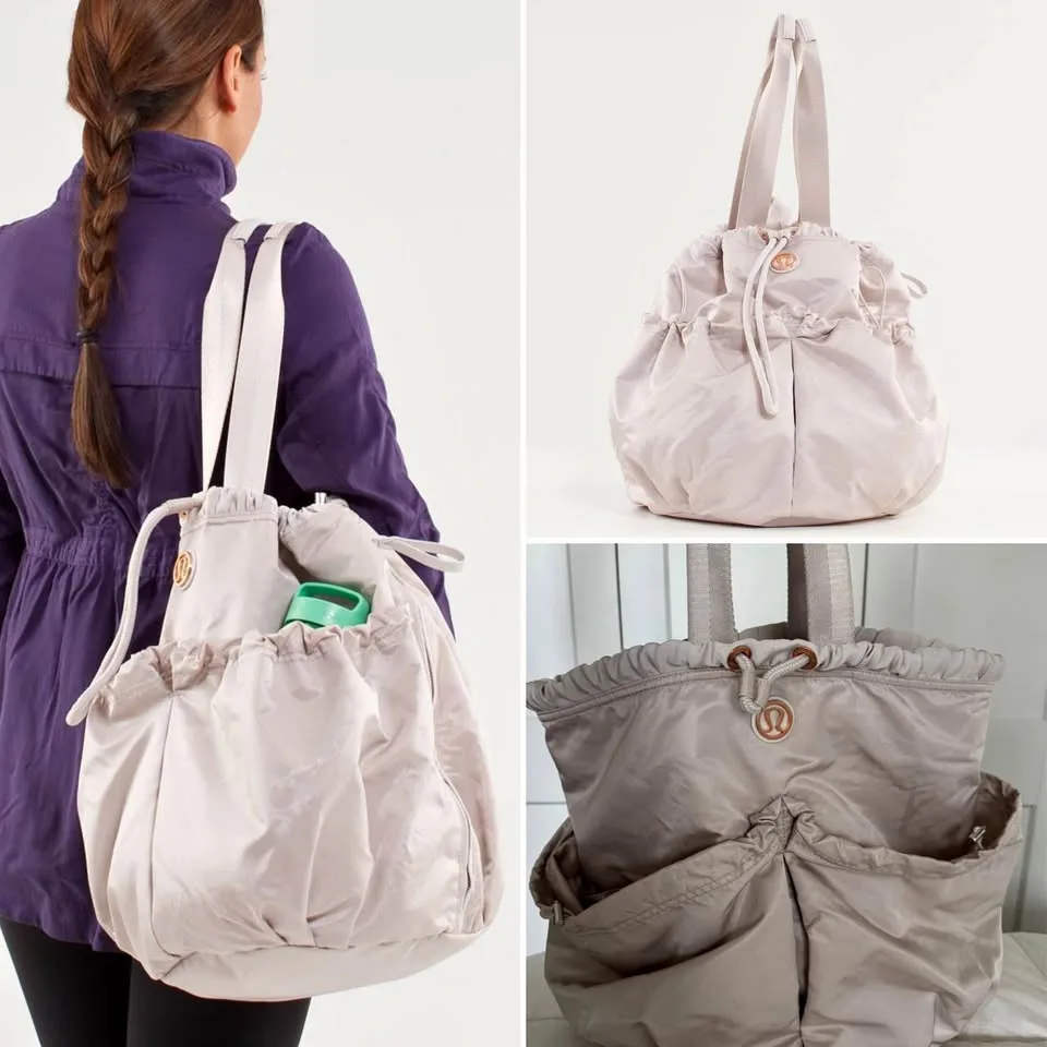 Lululemon Yoga / Gym Bag thumbnail