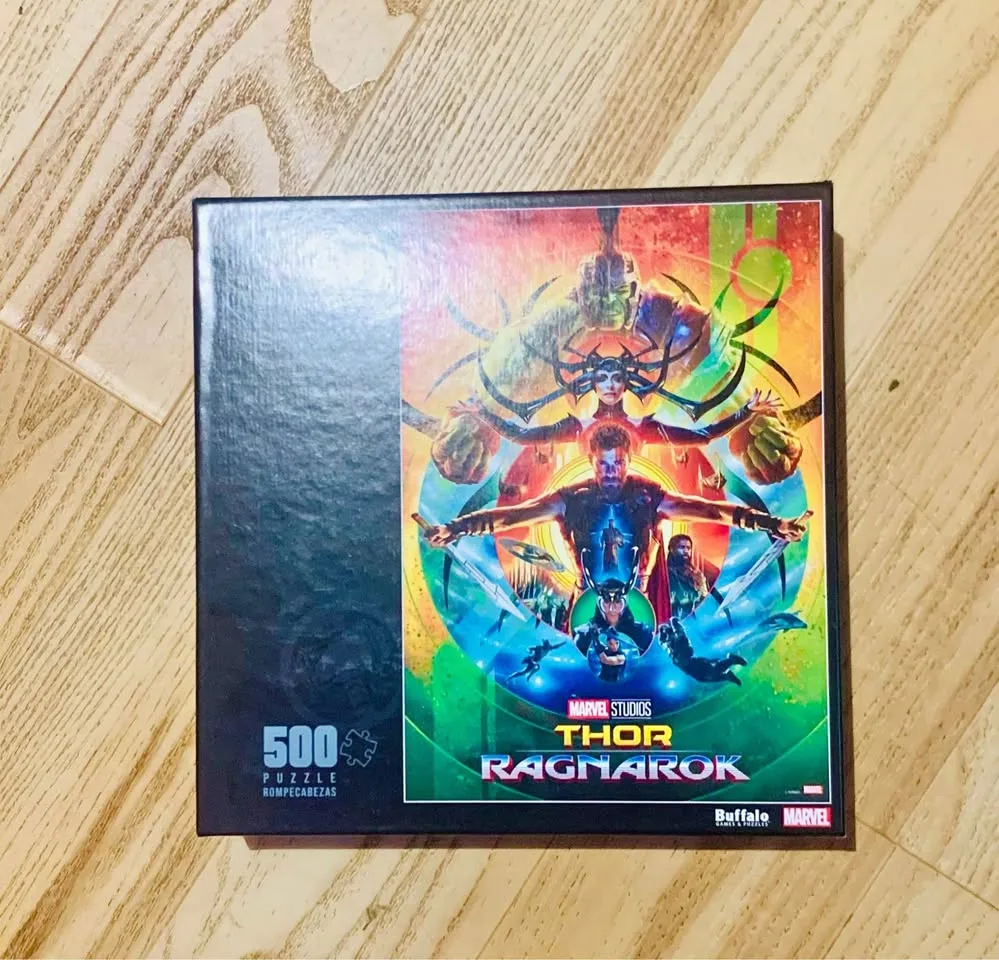 Brand new marvel jigsaw puzzles and more. thumbnail