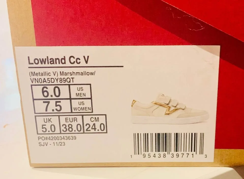 Brand new Vans Lowland Cc (W7.5;M6) image indicator(2)