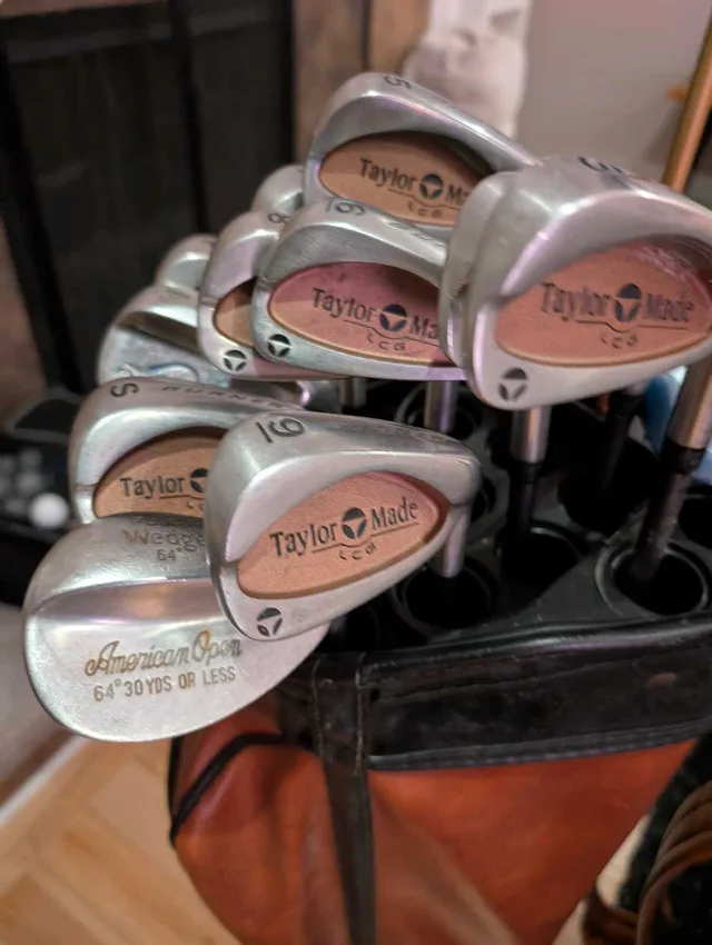 Complete 14 Piece Golf Club Set - TaylorMade Cobra image indicator(2)