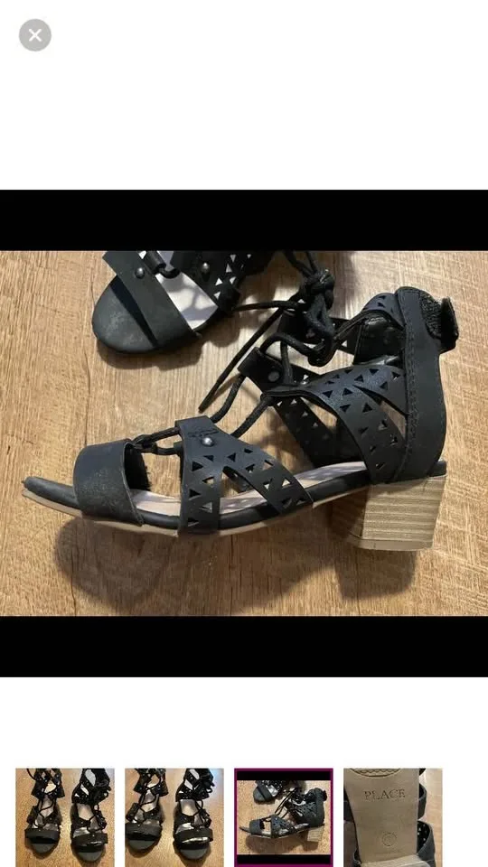 Size 1 girls Childrens Place sandals image indicator(3)