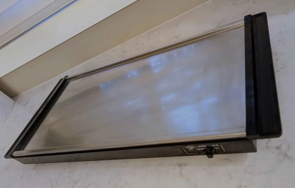 WEST BEND ELECTRIC BUFFET SERVER II PYREX AND STAINLESS STEEL image indicator(2)