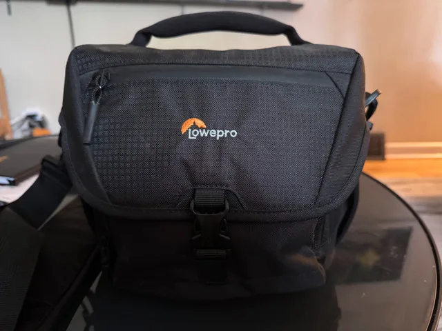 Lowepro Camera Bag thumbnail