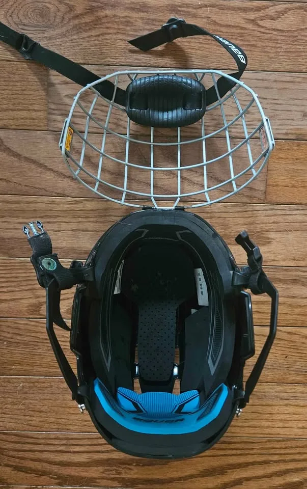 Bauer Prodigy Youth Hockey Helmet size 6"-6&5/8" image indicator(5)