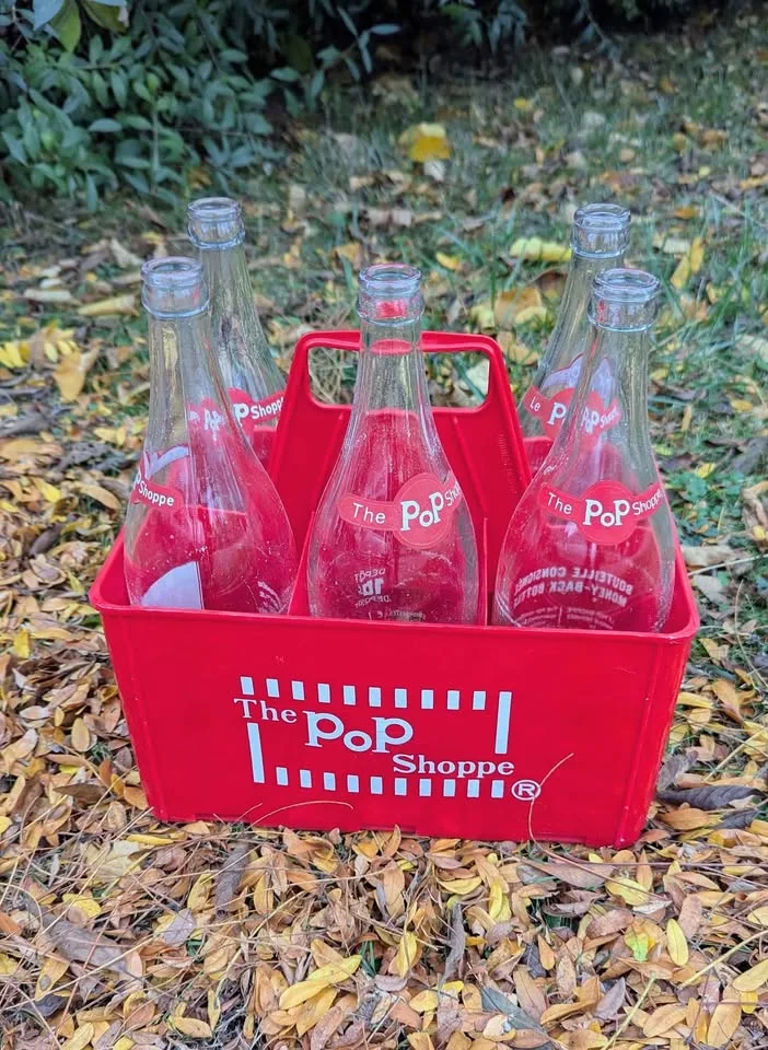 Vintage 'The Pop Shoppe®' Crates & Bottles image indicator(2)