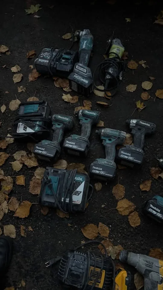 Huge Lot of Power Tools – Makita, DeWalt, Ryobi image indicator(6)