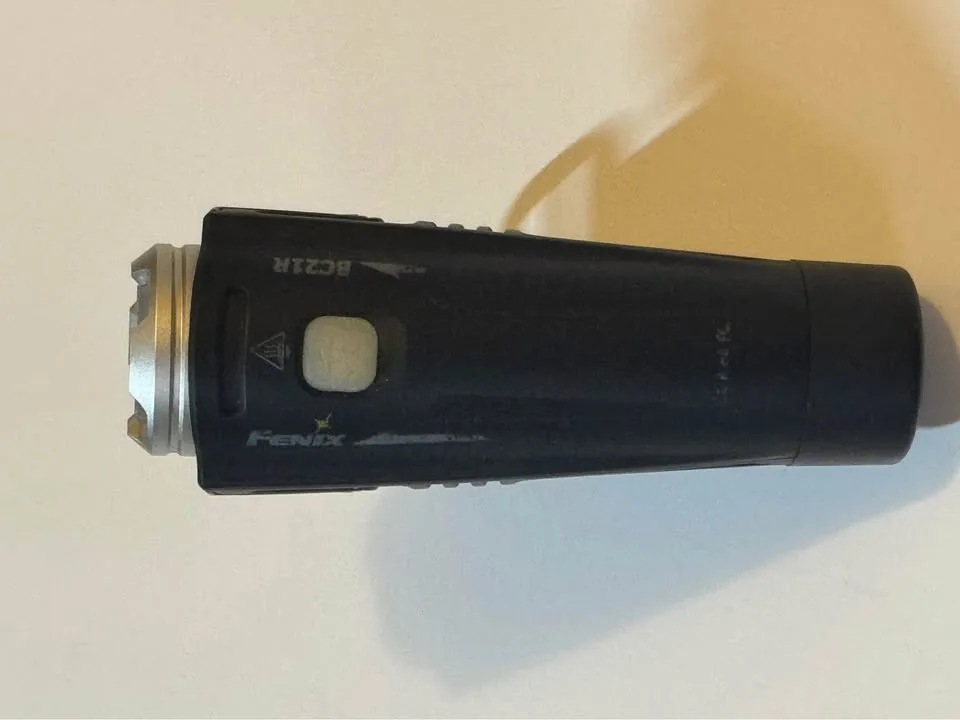 Bike light 880 lumens image indicator(3)
