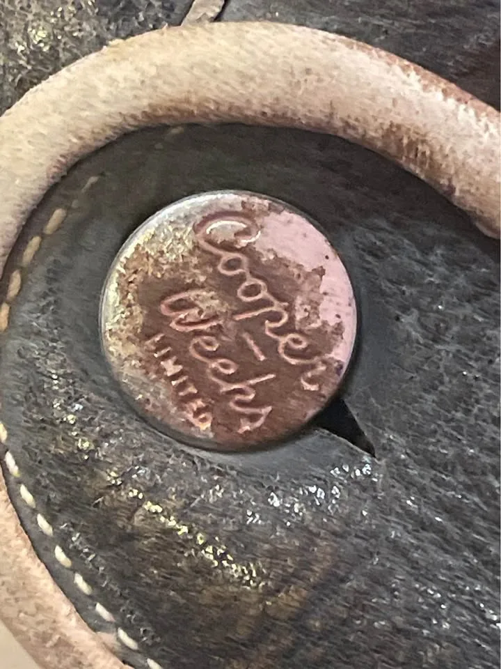 Vintage Cooper Weeks Ltd. baseball glove image indicator(2)