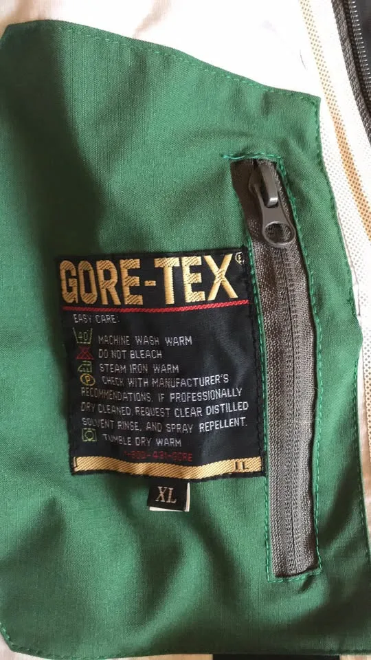 Mammot Jacket image indicator(3)