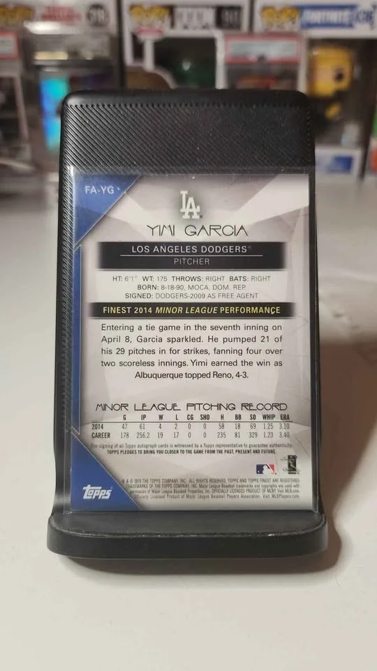 2015 Finest Yimi Garcia #/99 Auto image indicator(2)