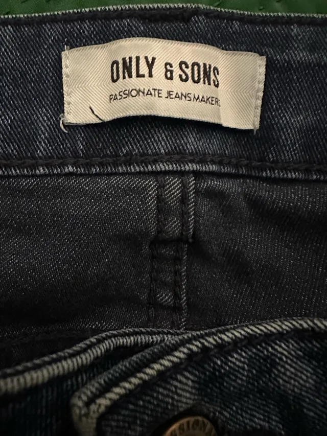 Size 32 Mens Jeans image indicator(3)
