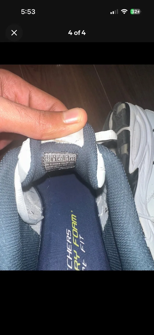 Like New - Sketchers Vigor Mens - Size 10 - Guaranteed Authentic image indicator(4)