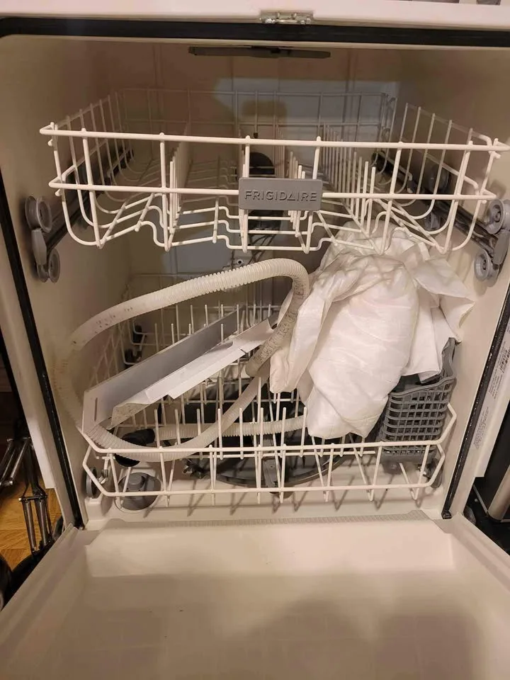 Dishwasher Frigidaire image indicator(2)