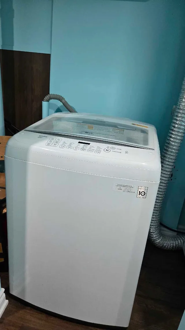 Sharing Room Available for females immediately image indicator(2)