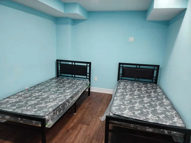 Sharing Room Available for females immediately image indicator(5)