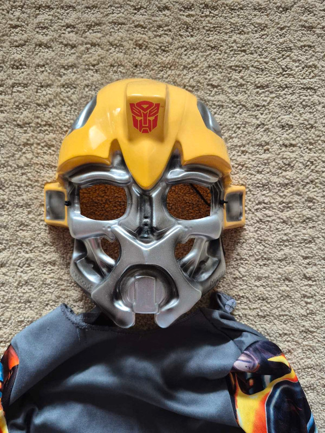 Bumblebee Transformers Halloween costume - photo 2