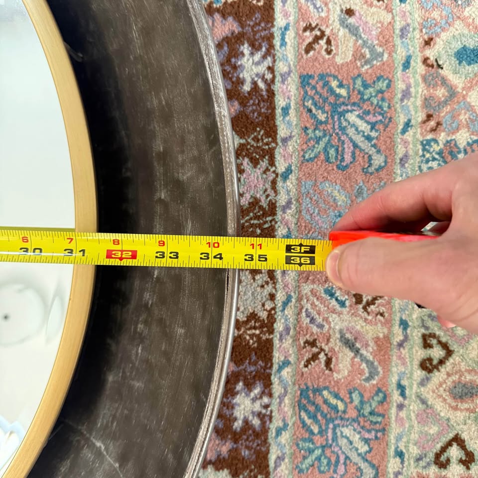 Structube Anaya Round Wall Mirror – 35” Mint Condition - photo 3