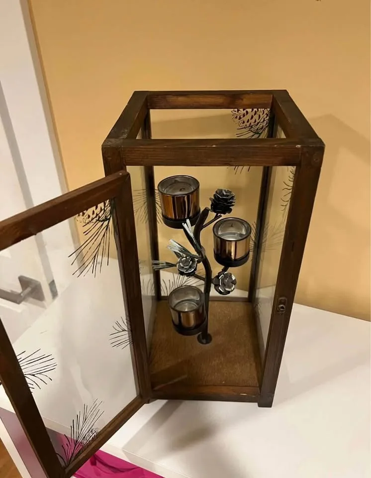 Wooden Candle Lantern with Pinecone Design image indicator(3)