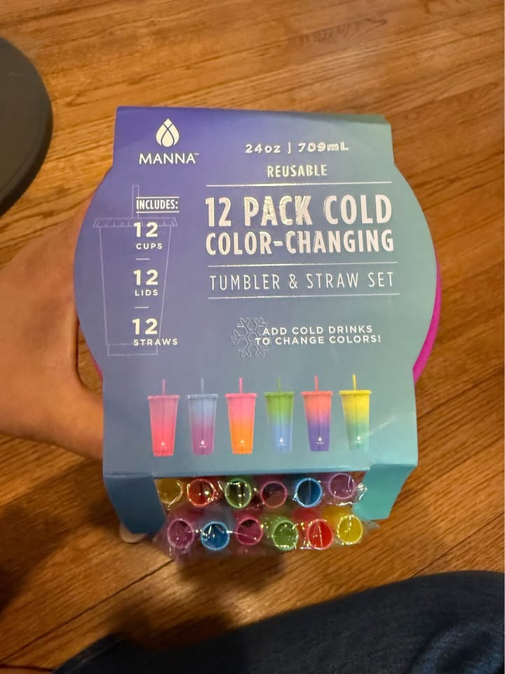 Set of 12, Color Changing Tumblers w/ Straws - photo 2