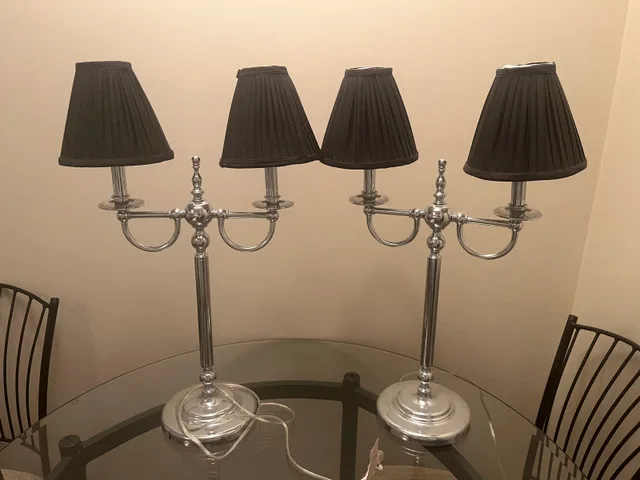 2 Lamps for end tables