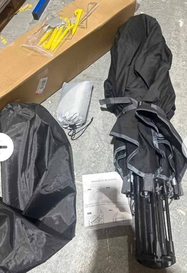 BRAND NEW Outdoor Playpen (NEED GONE ASAP) image indicator(6)