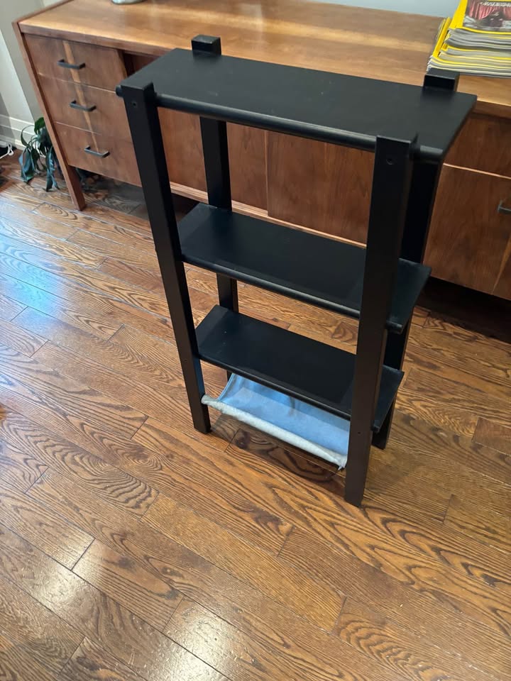 Shelf unit with slipper compartment - photo 2