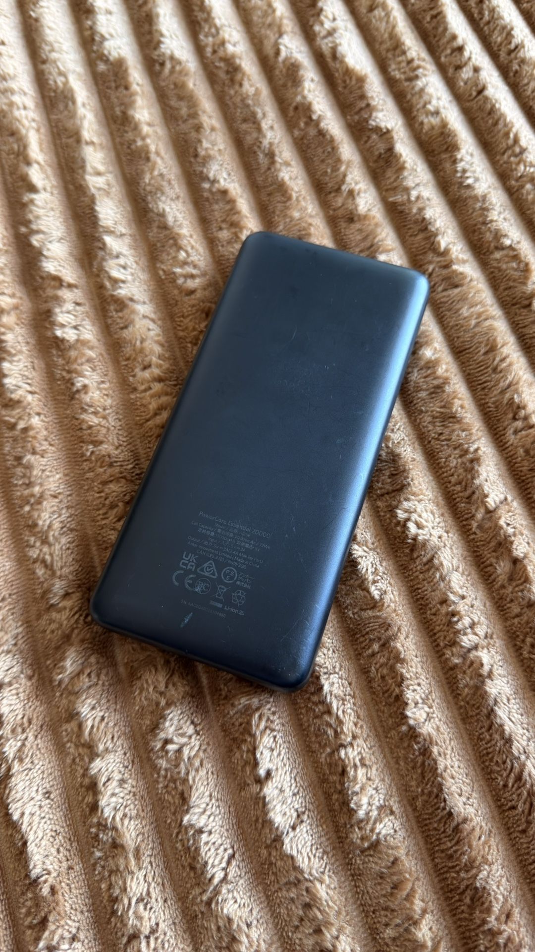 Anker Power Bank 20,000mAh – Used, Excellent Condition - photo 2