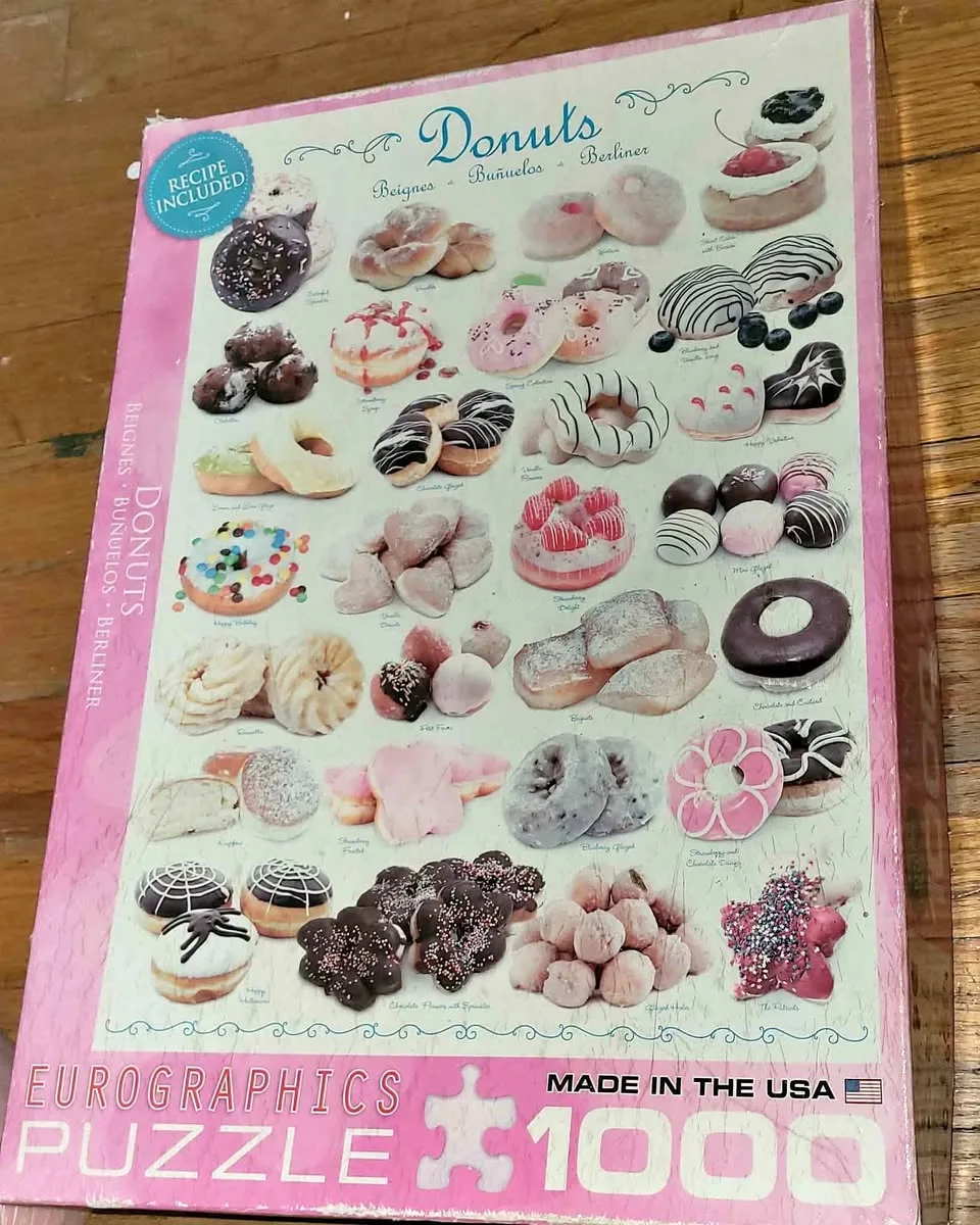 1000 piece donut lovers jigsaw puzzle thumbnail