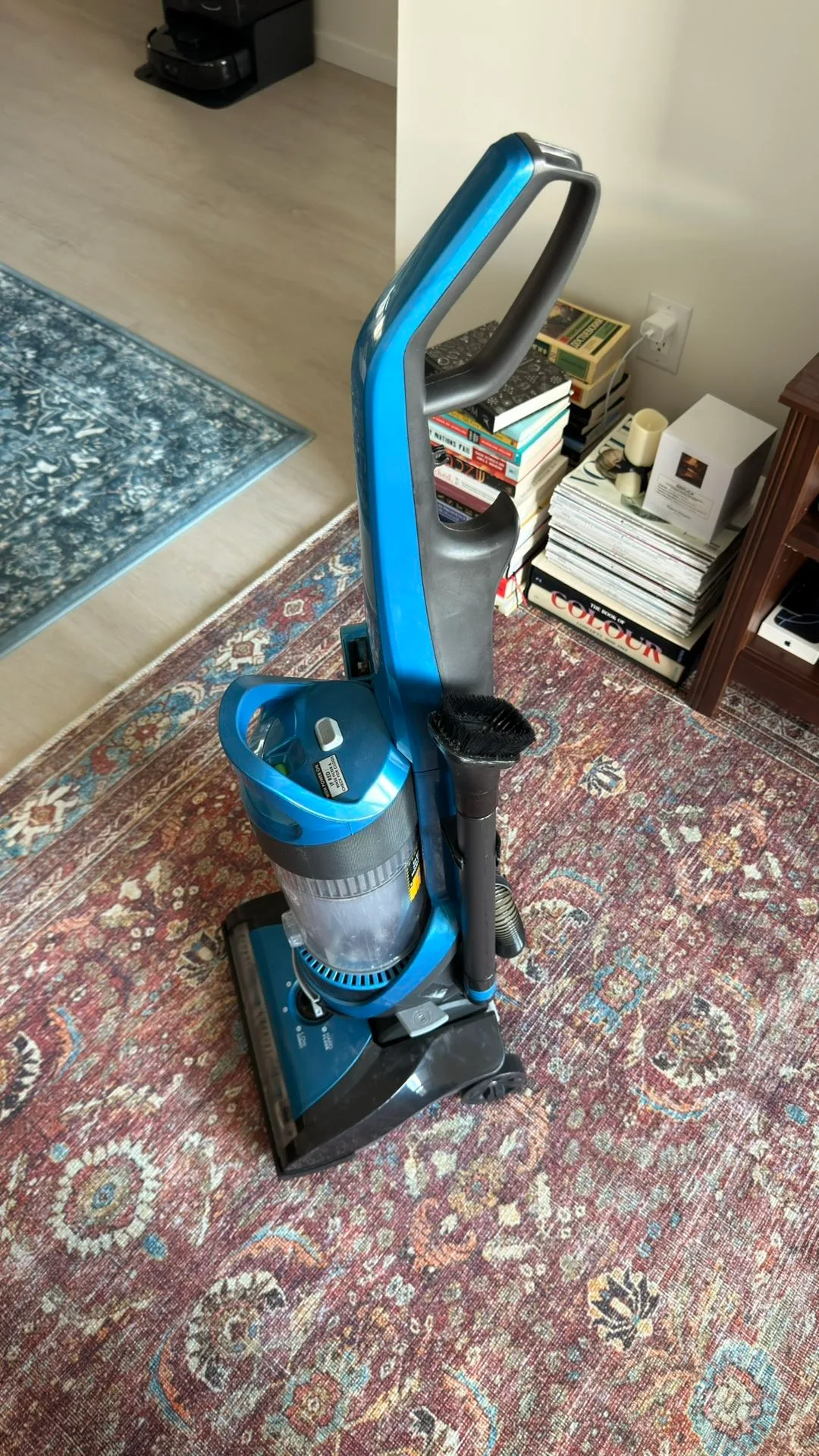Hoover Elite Rewind Plus Vacuum Cleaner – Great Condition image indicator(2)