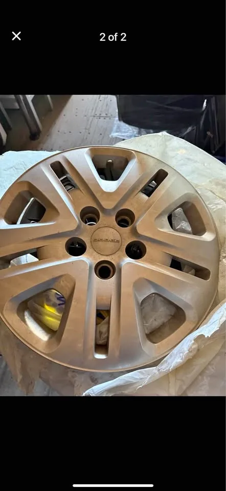 Dodge hub caps thumbnail