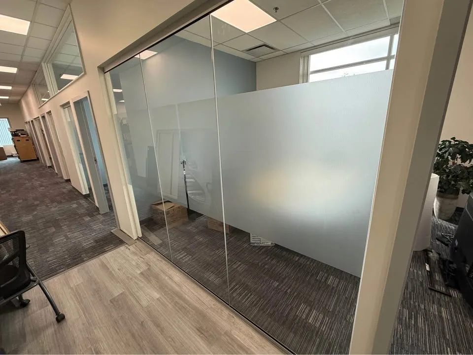 Privacy film and Installer image indicator(7)