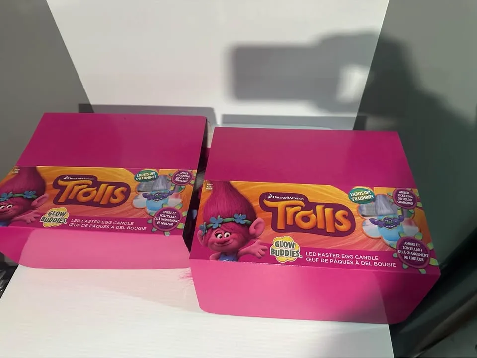 Rare DreamWorks original Trolls image indicator(3)