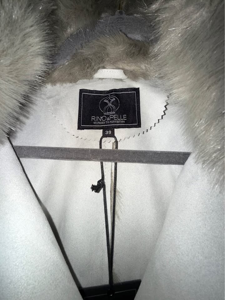 RINO & PELLE FAUX SHEARLING SHEEPSKIN size small - photo 3