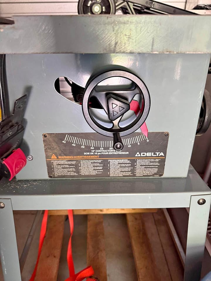 Delta 10 inch table saw