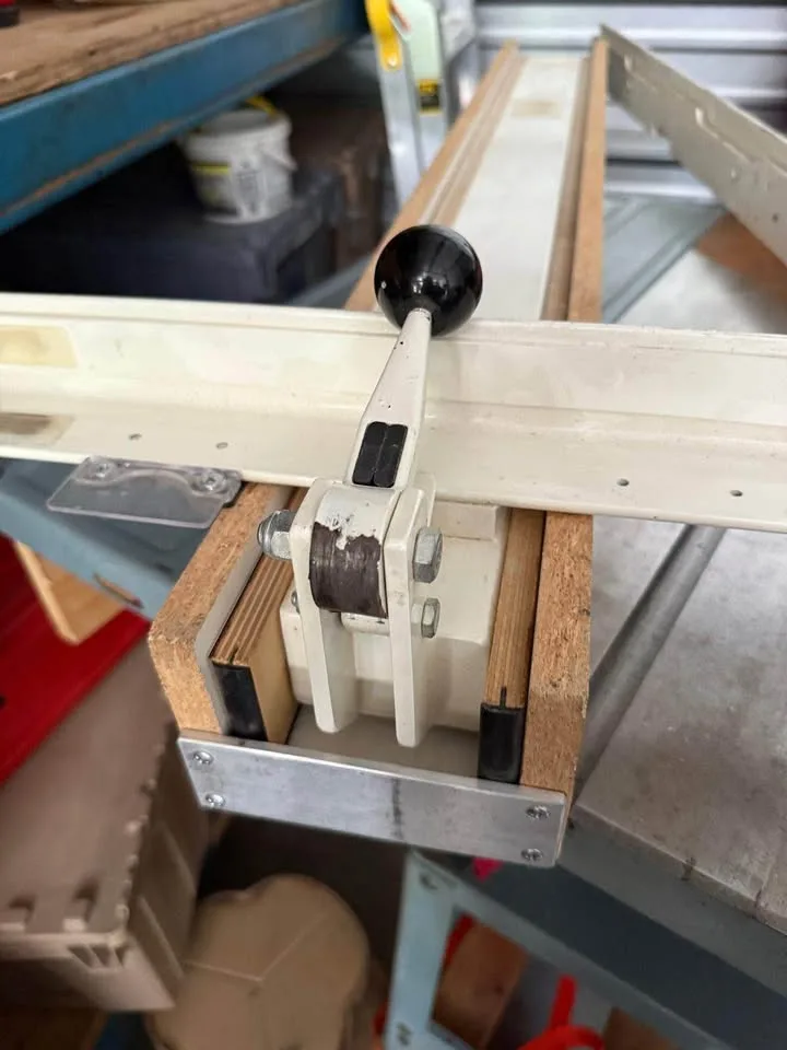 Delta 10 inch table saw image indicator(7)