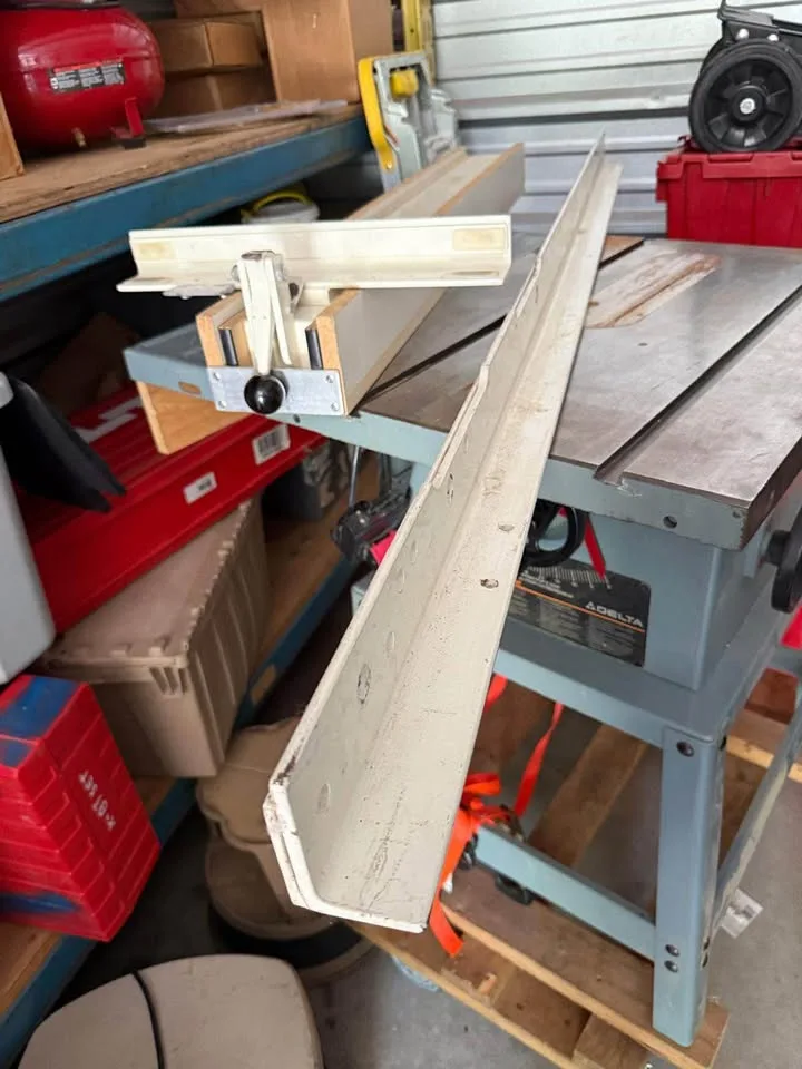 Delta 10 inch table saw image indicator(9)