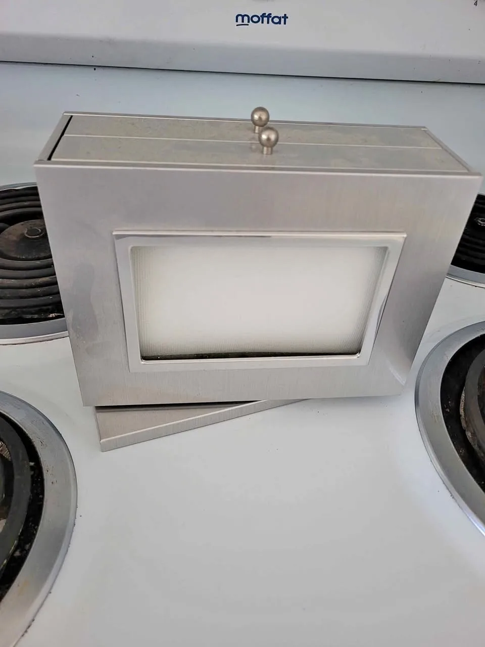 Rotating photo album