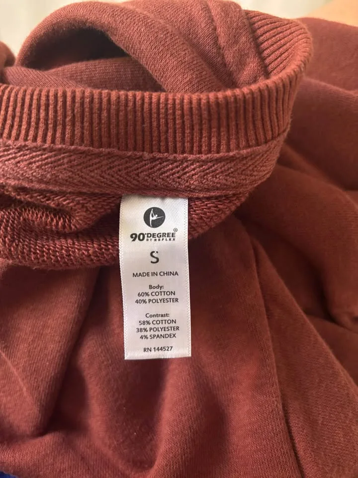 Fall sweatshirt image indicator(3)