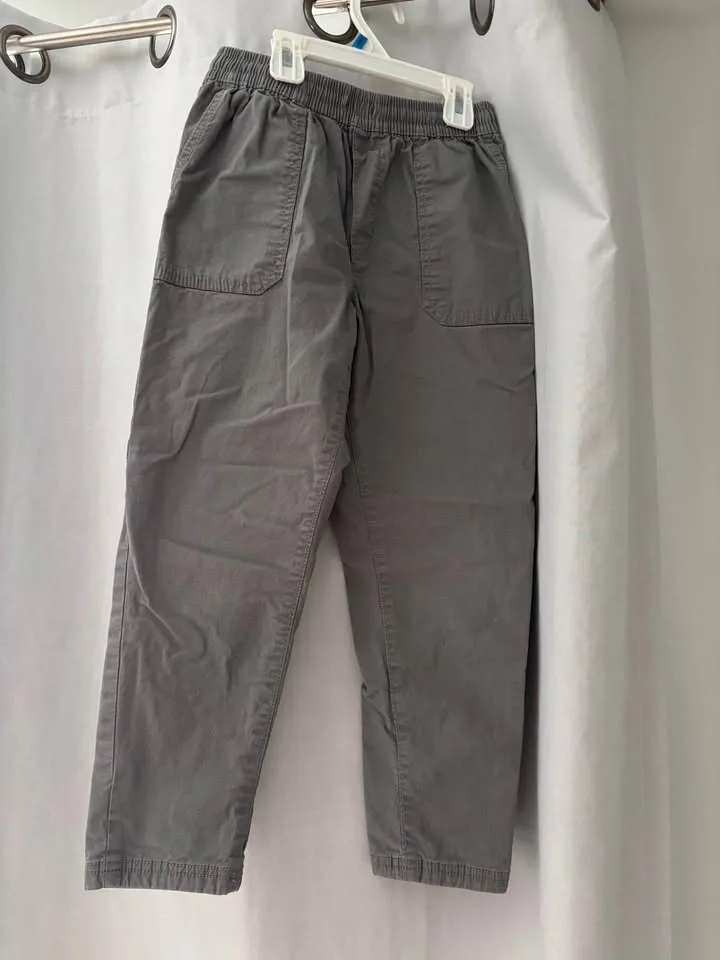 Boys size 6 and 7 clothes image indicator(3)