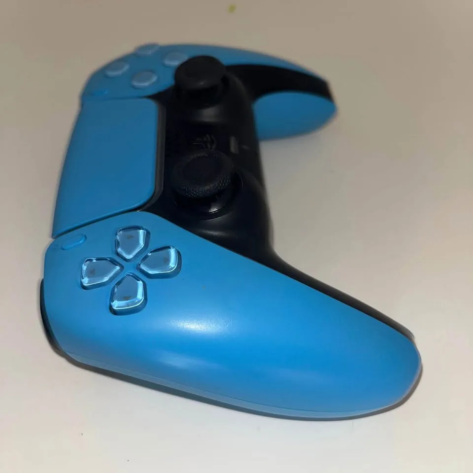 Great Condition - PS5 Dualsense Controller Light Blue image indicator(3)