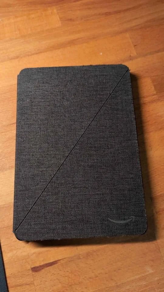 Amazon Fire HD Tablet 8 Inch image indicator(2)