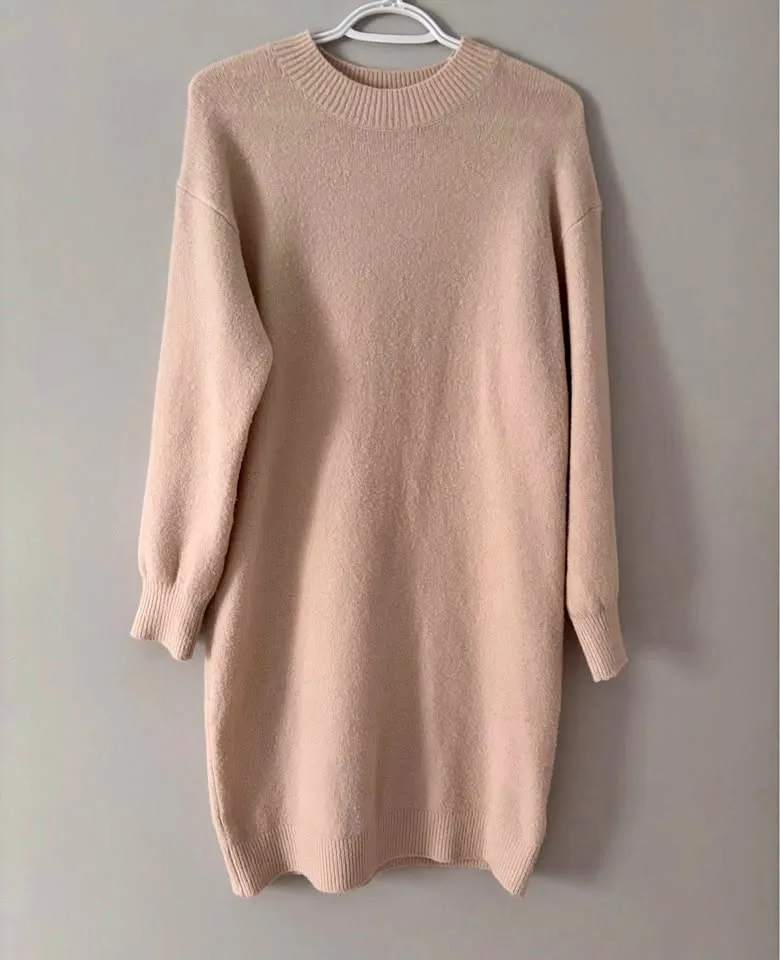 Uniqlo sweater dress thumbnail
