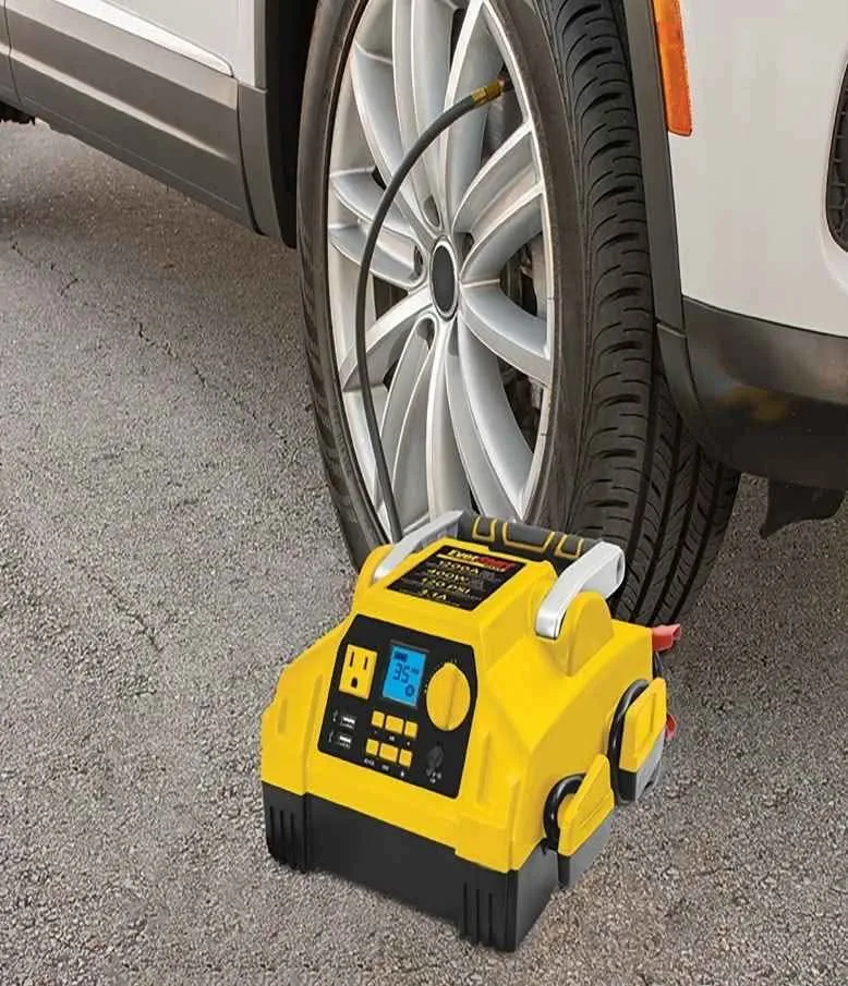 EverStart Jump Starter with Digital Compressor & Inverter image indicator(3)