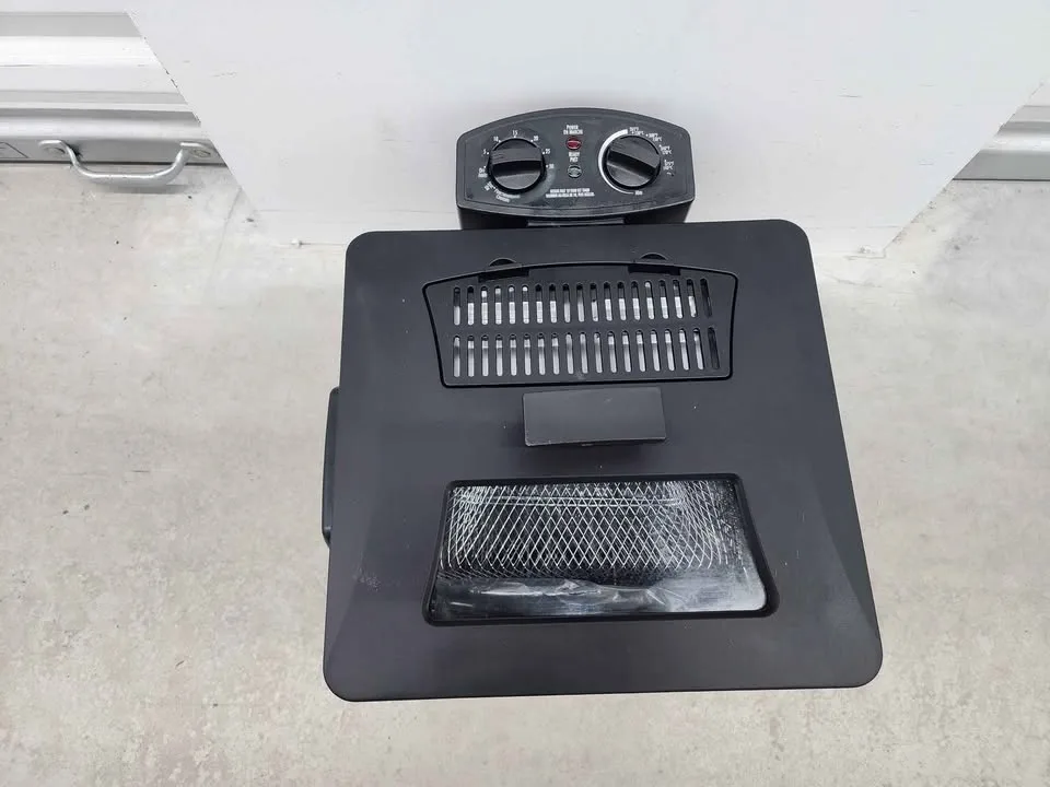 Hamilton Beach Deep Fryer with Timer, Stainless Steel image indicator(2)