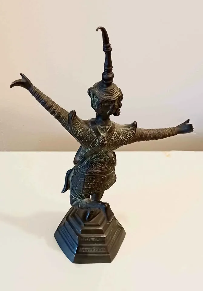 Antique Bronze Apsara Dancer Khmer Cambodia Statue image indicator(6)