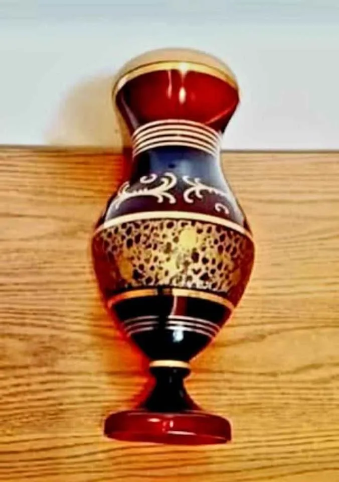 Vtg. Italian Vecchia Murano Amethyst Purple Vase image indicator(3)